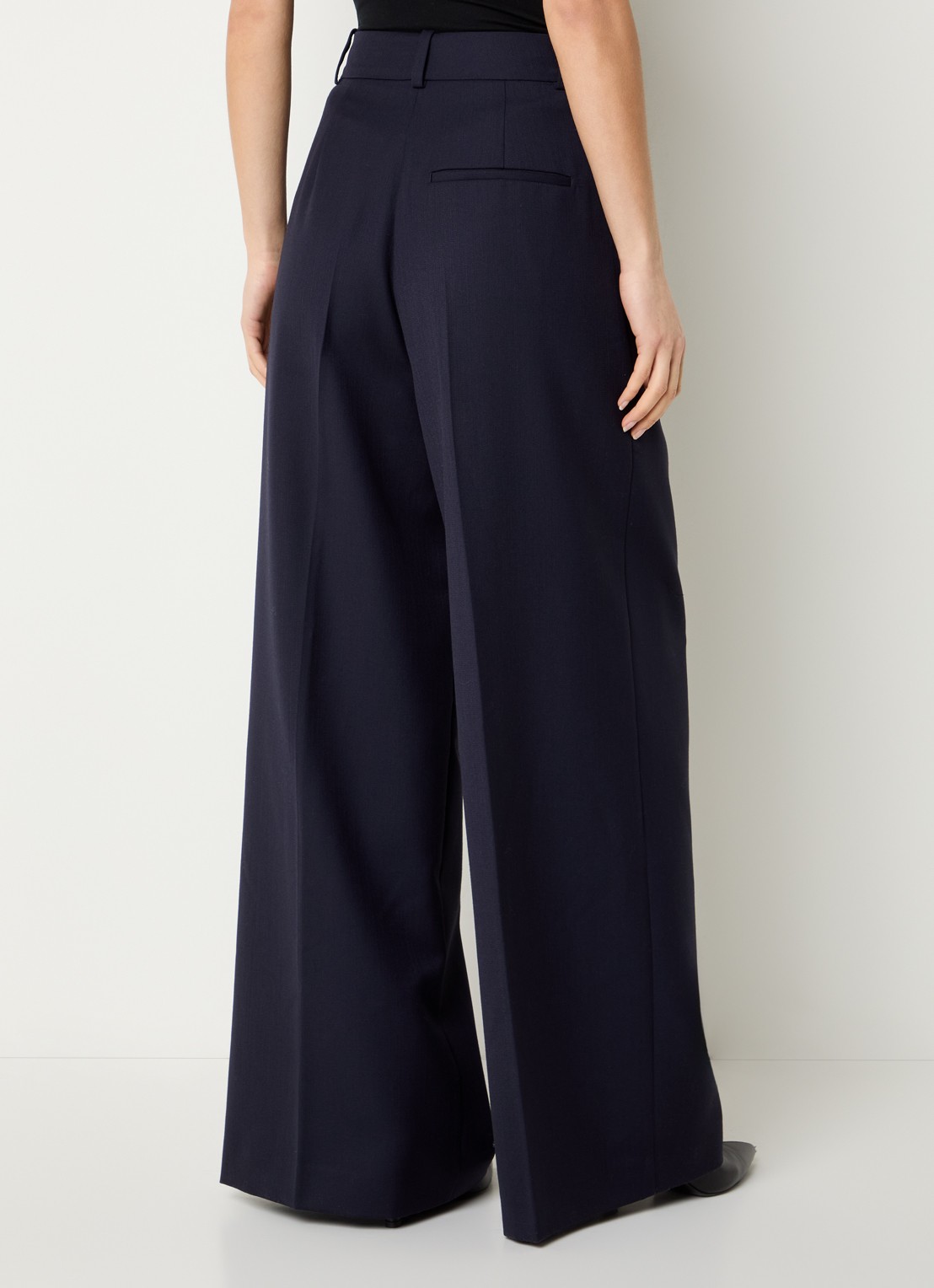 Anine Bing Lou high waist loose fit pantalon in wolblend met persplooi - achterkant donkerblauw