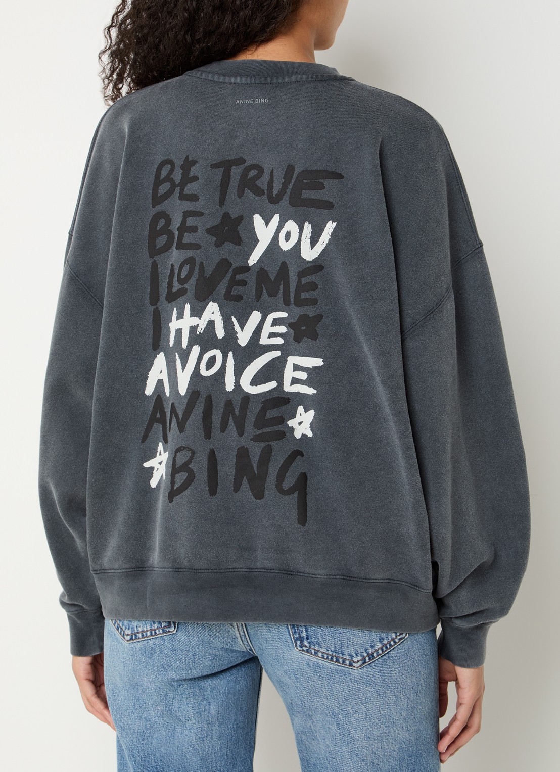 Anine Bing Miles sweater met logo- en backprint - detail 4 antraciet