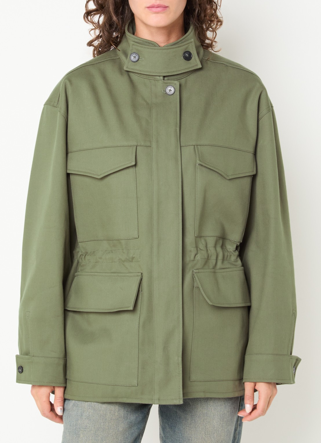 Anine Bing Sahara trenchcoat met opstaande kraag en klepzakken - detail 2 legergroen