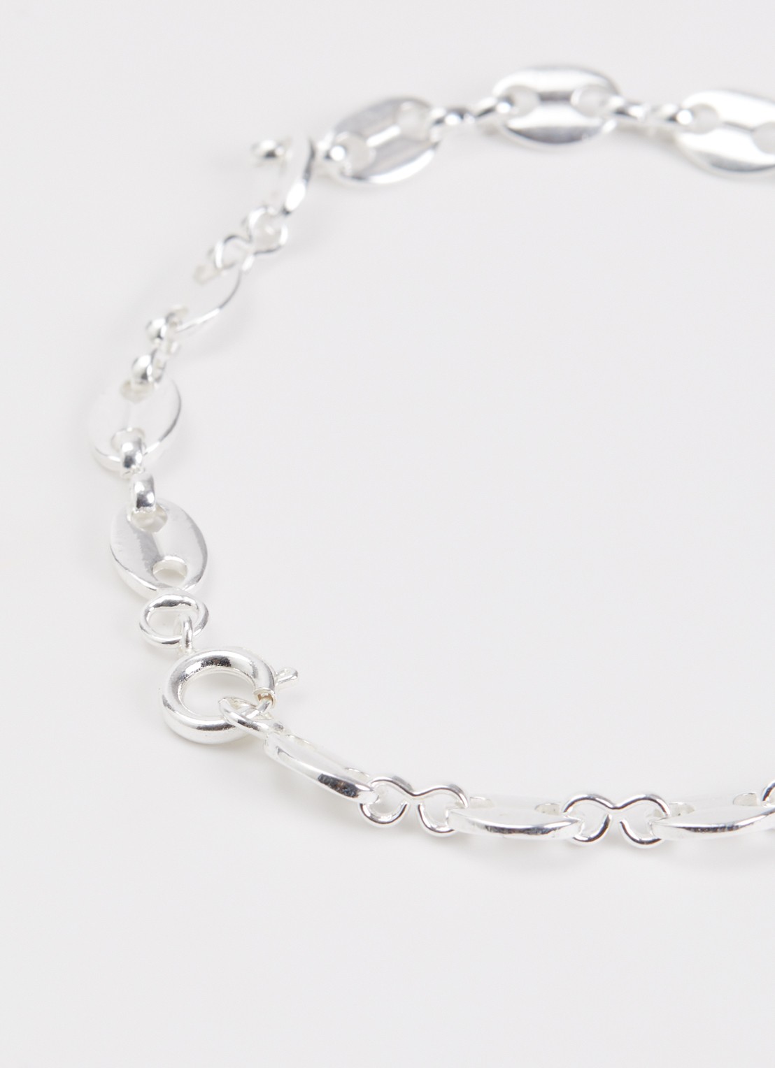 Anna + Nina Fine Coffee Bean armband verguld - detail zilver