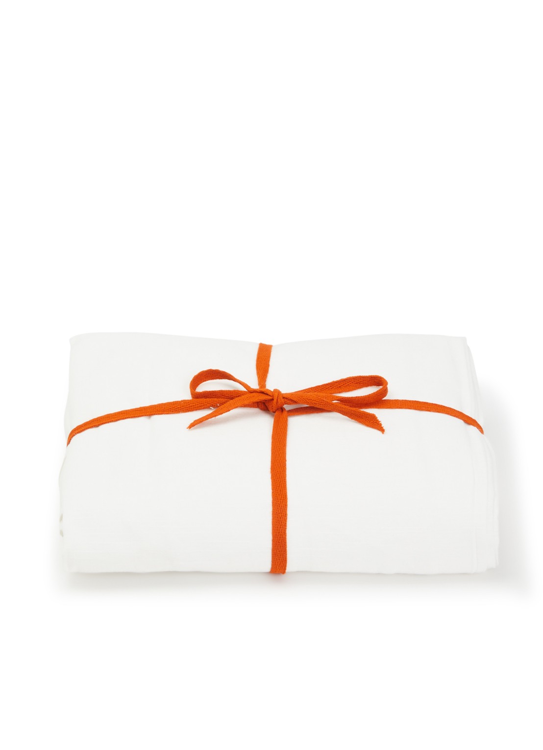 Anna + Nina Holiday Ruffle tafelkleed 150 x 255 cm  - voorkant orange