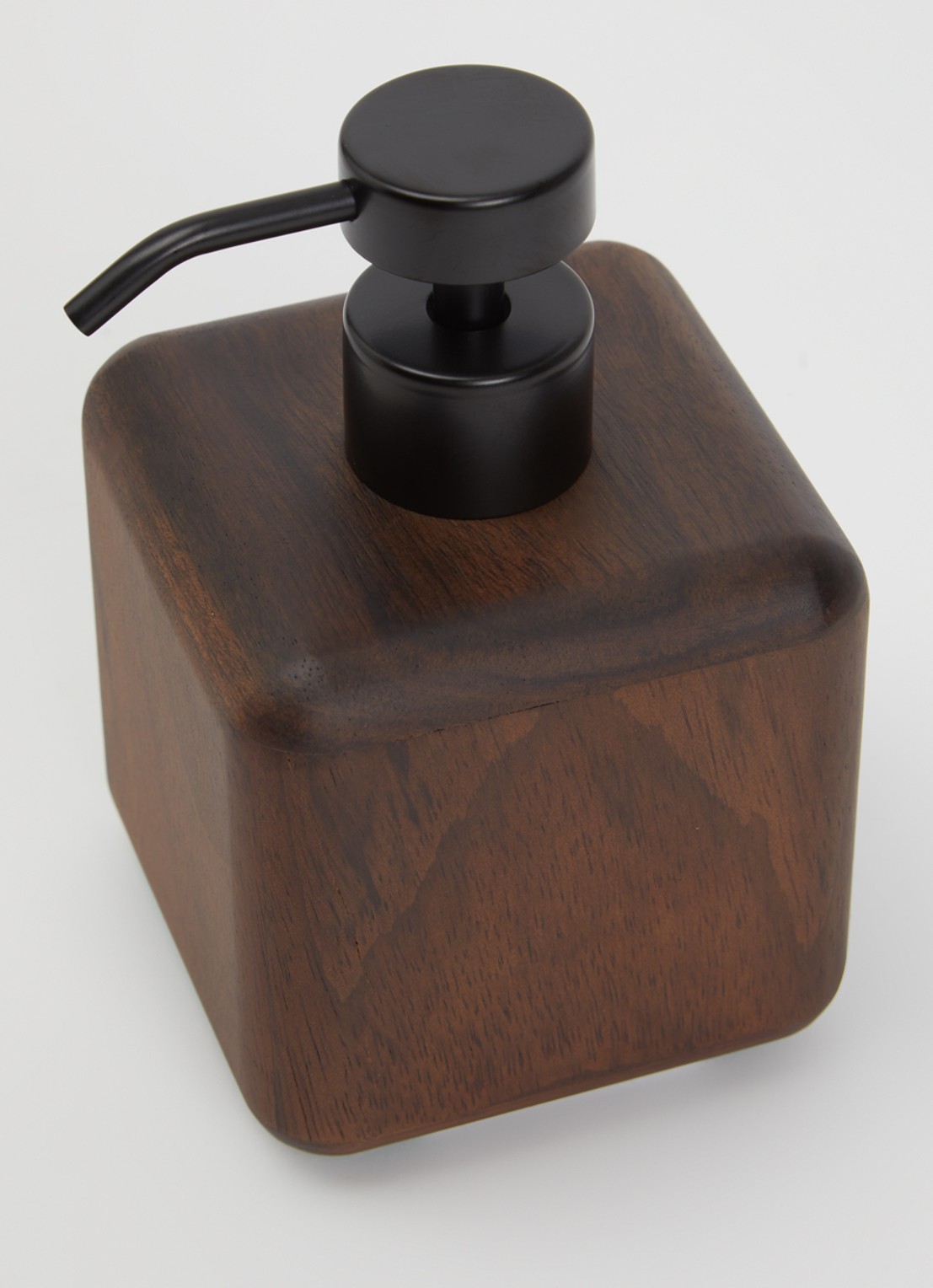Aquanova Ebony zeepdispenser van hout - voorkant 2 donkerbruin