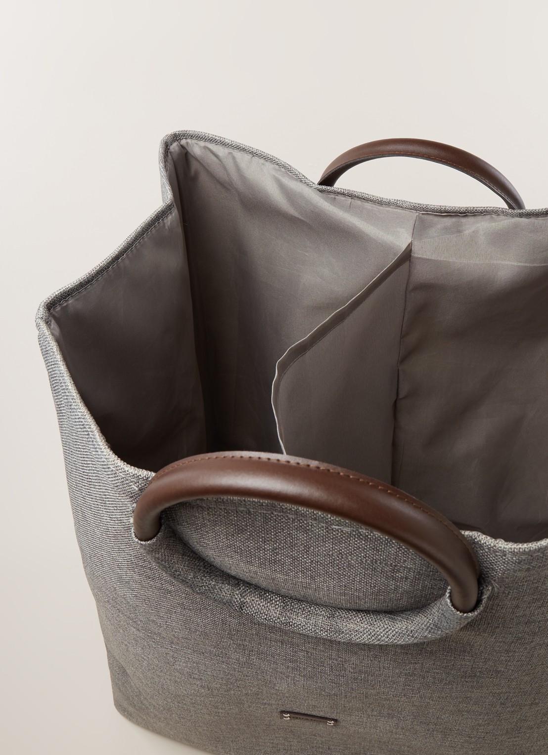 Aquanova Jada wasmand 48 cm - detail grijsmele
