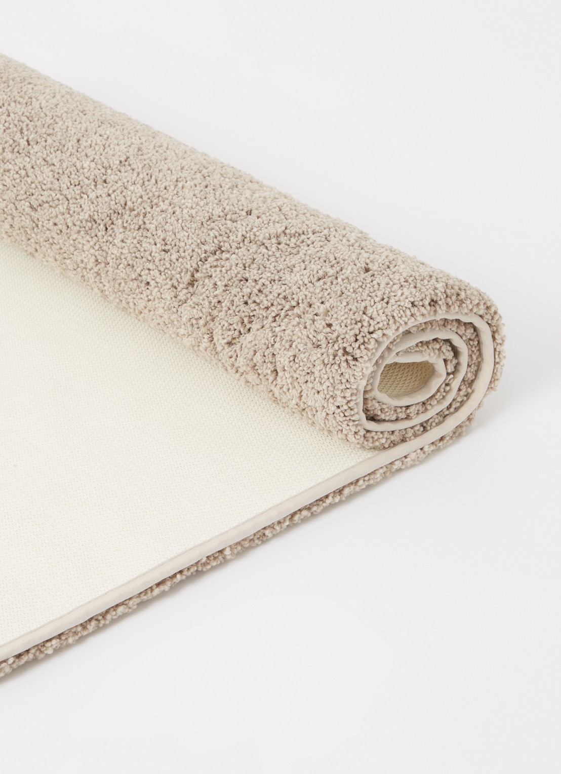 Aquanova Loa badmat 70 x 120 cm - voorkant 2 donkerbeige