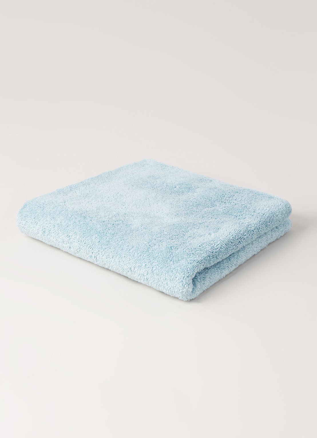 Aquanova London badhanddoek - 600 gr/m2 - 55 x 100 cm - voorkant 3 lichtblauw