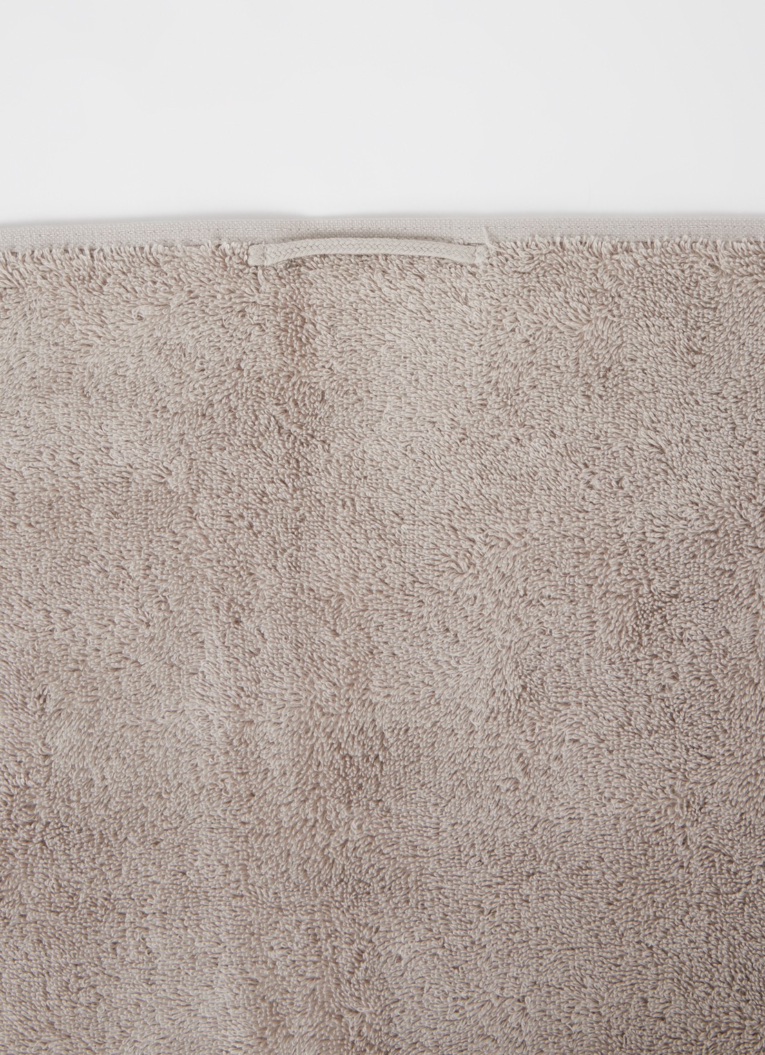 Aquanova London badhanddoek van Egyptisch katoen - 600 gr/m2 - 55 x 100 cm - detail beige