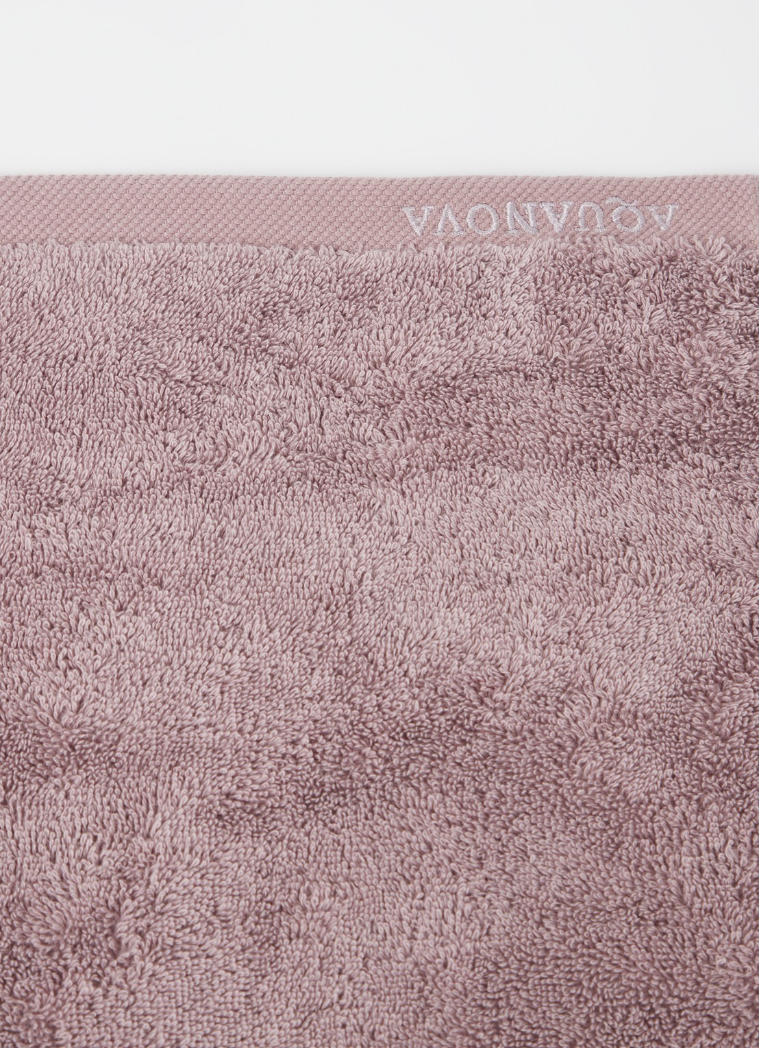Aquanova London badlaken - 600 gr/m² - 100 x 150 cm  - detail taupe