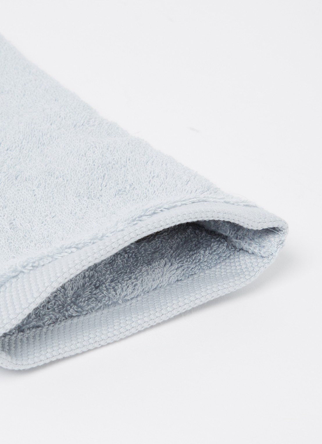 Aquanova London washand - 600 gr/m2 - 16 × 22 cm - detail lichtgrijs