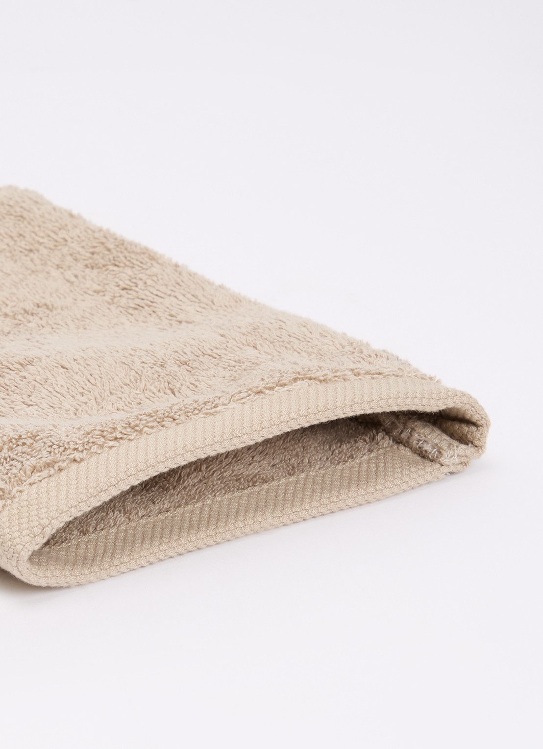 Aquanova London washand - 600 gr/m² - 16 x 22 cm - voorkant 2 beige