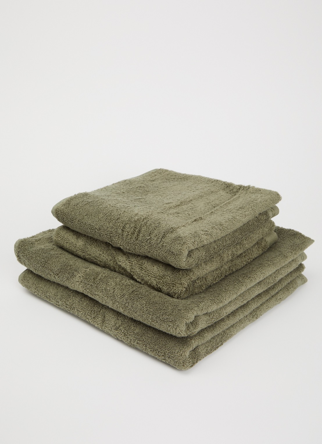 Aquanova Rio handdoek set van 4 - 500 gr/m2 - voorkant 2 mosgroen