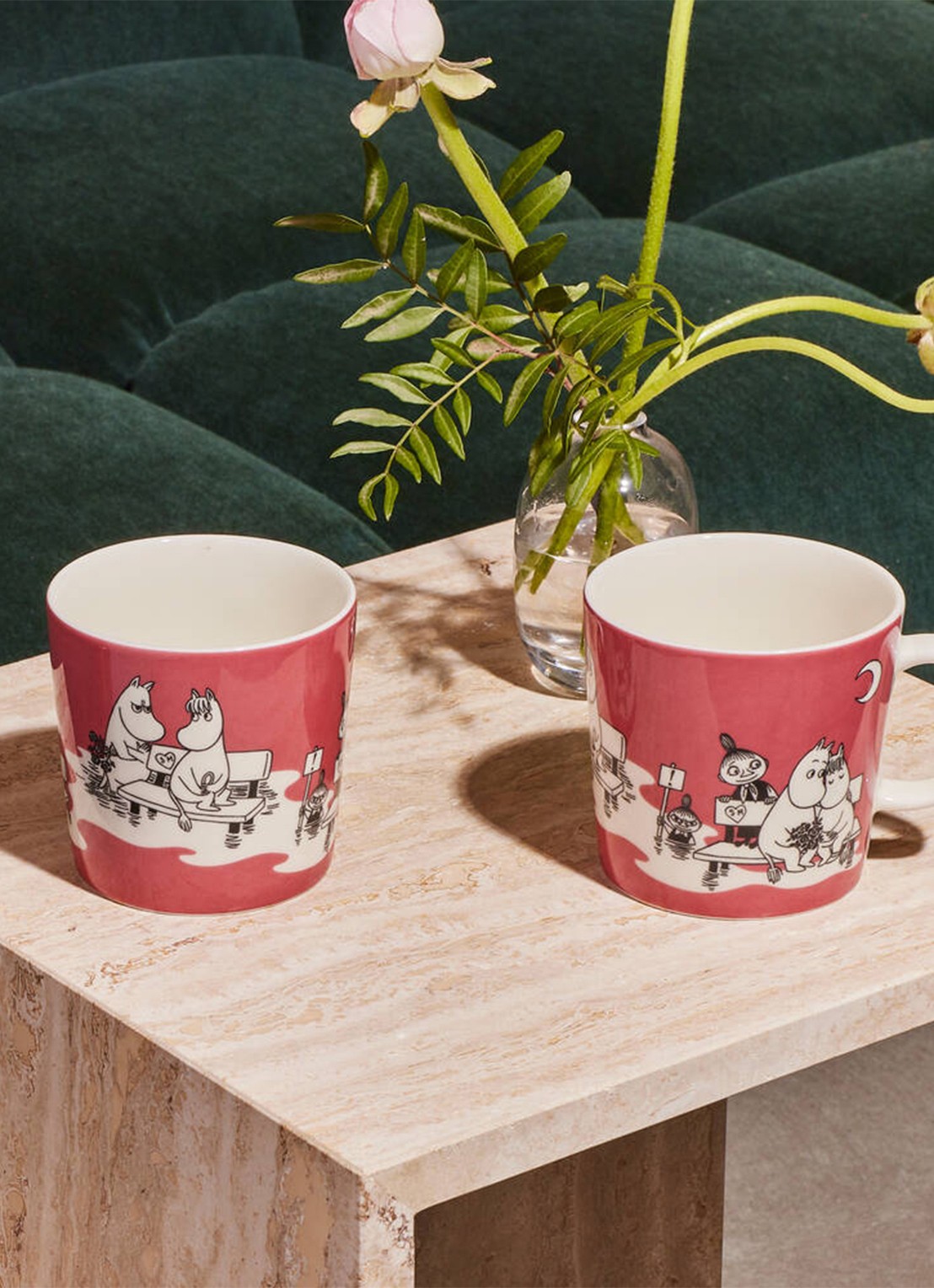 Arabia Moomin mok 40 cl - achterkant 3 roze