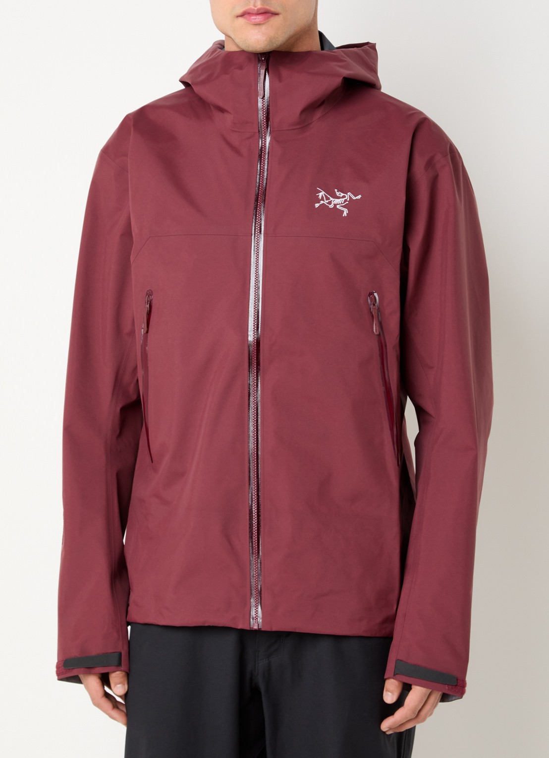 Arc'teryx Beta Gore-Tex windjack met logoborduring en ritszakken - detail 3 bordeauxrood