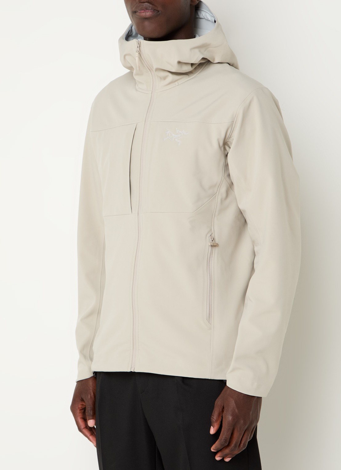 Arc'teryx Gamma MX softshell jack met ritszakken en logoborduring - detail zand