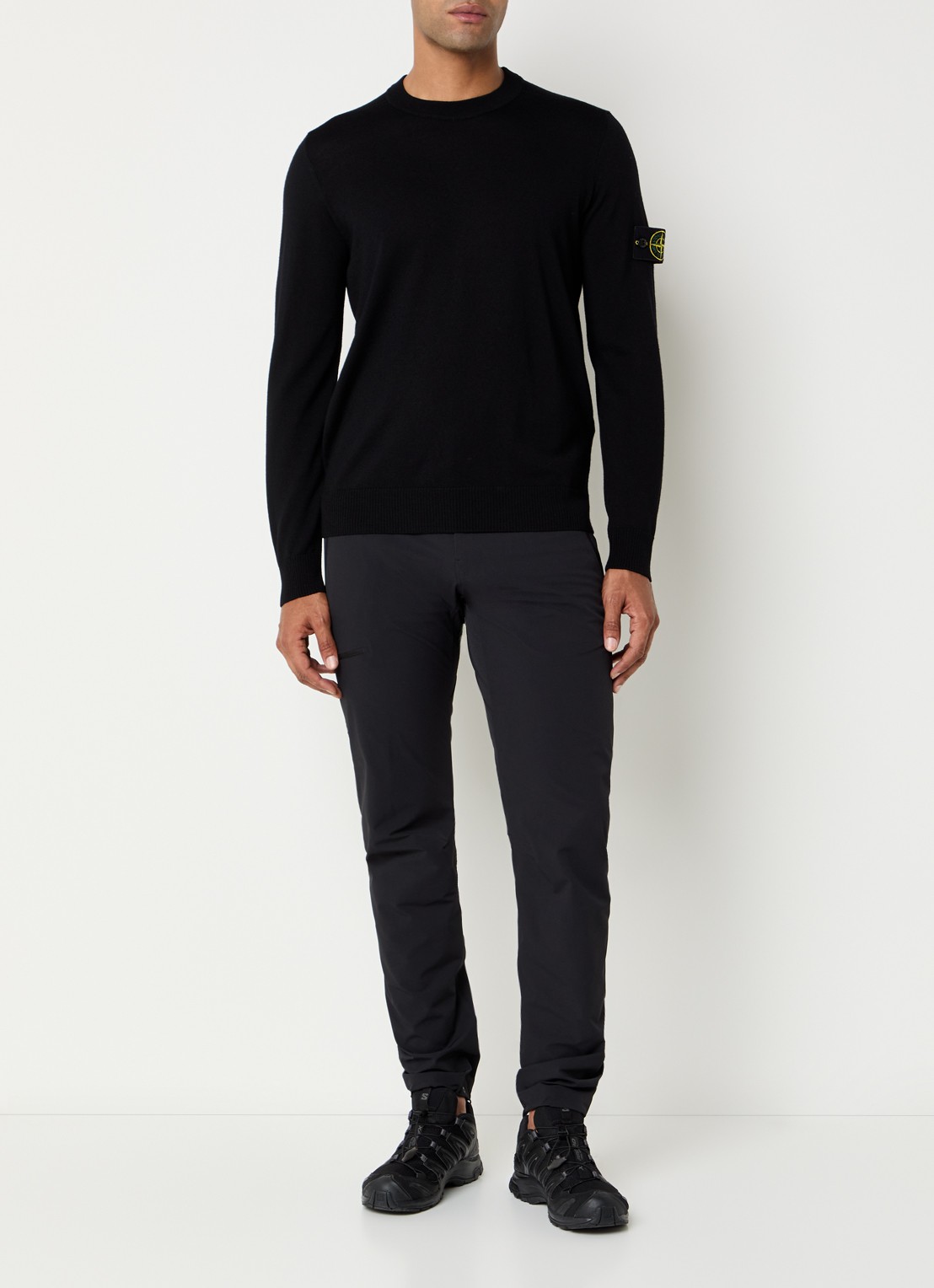 Arc'teryx Gamma tapered fit broek met logoborduring en steekzakken  - voorkant 5 zwart