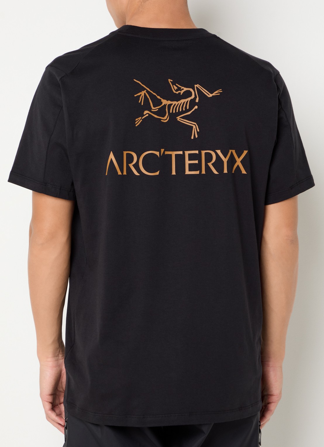 Arc'teryx T-shirt met logo- en backprint - detail 4 zwart