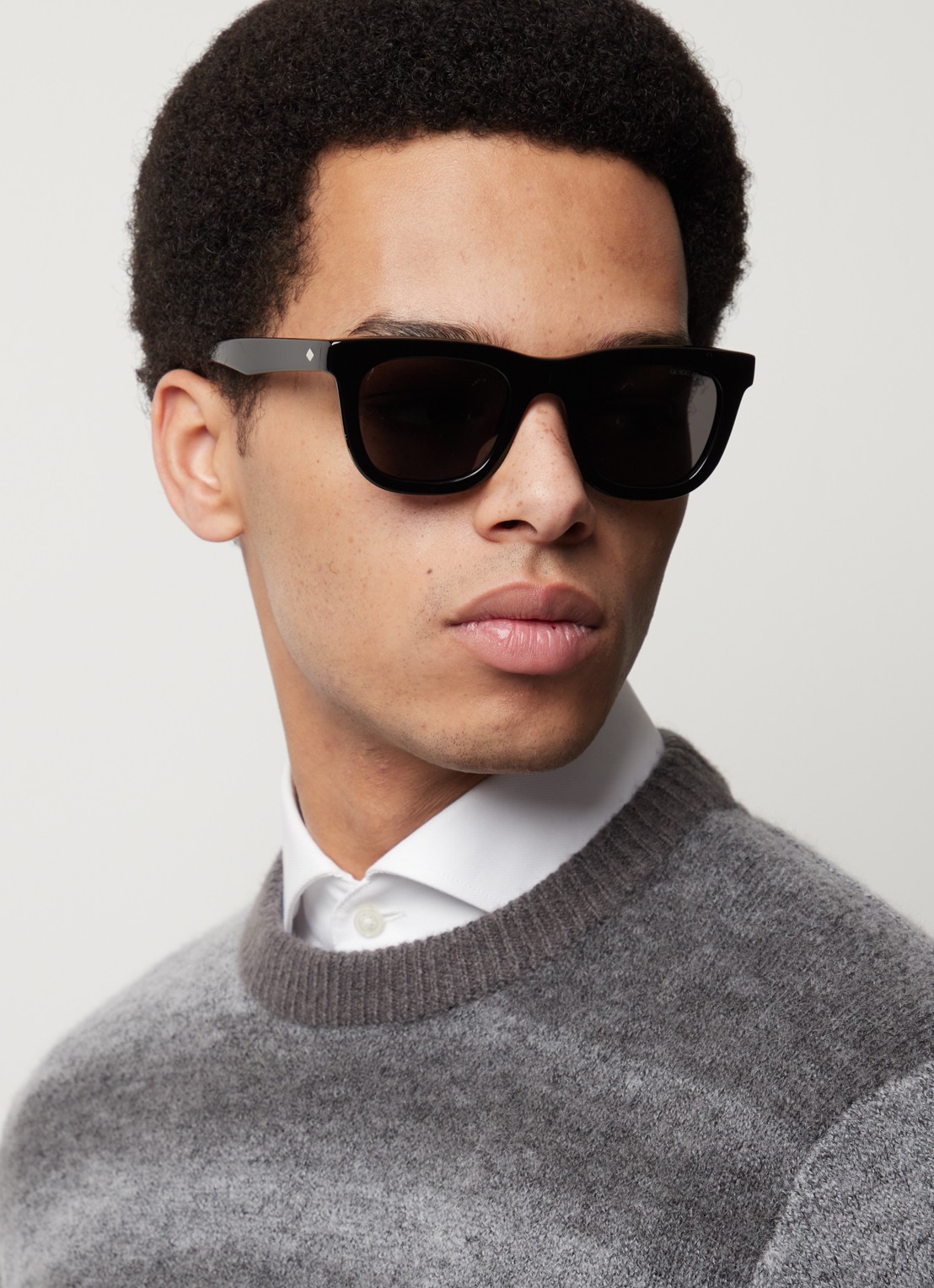 Armani Armani *AR8171  BLK SHN GRY - voorkant 3 zwart