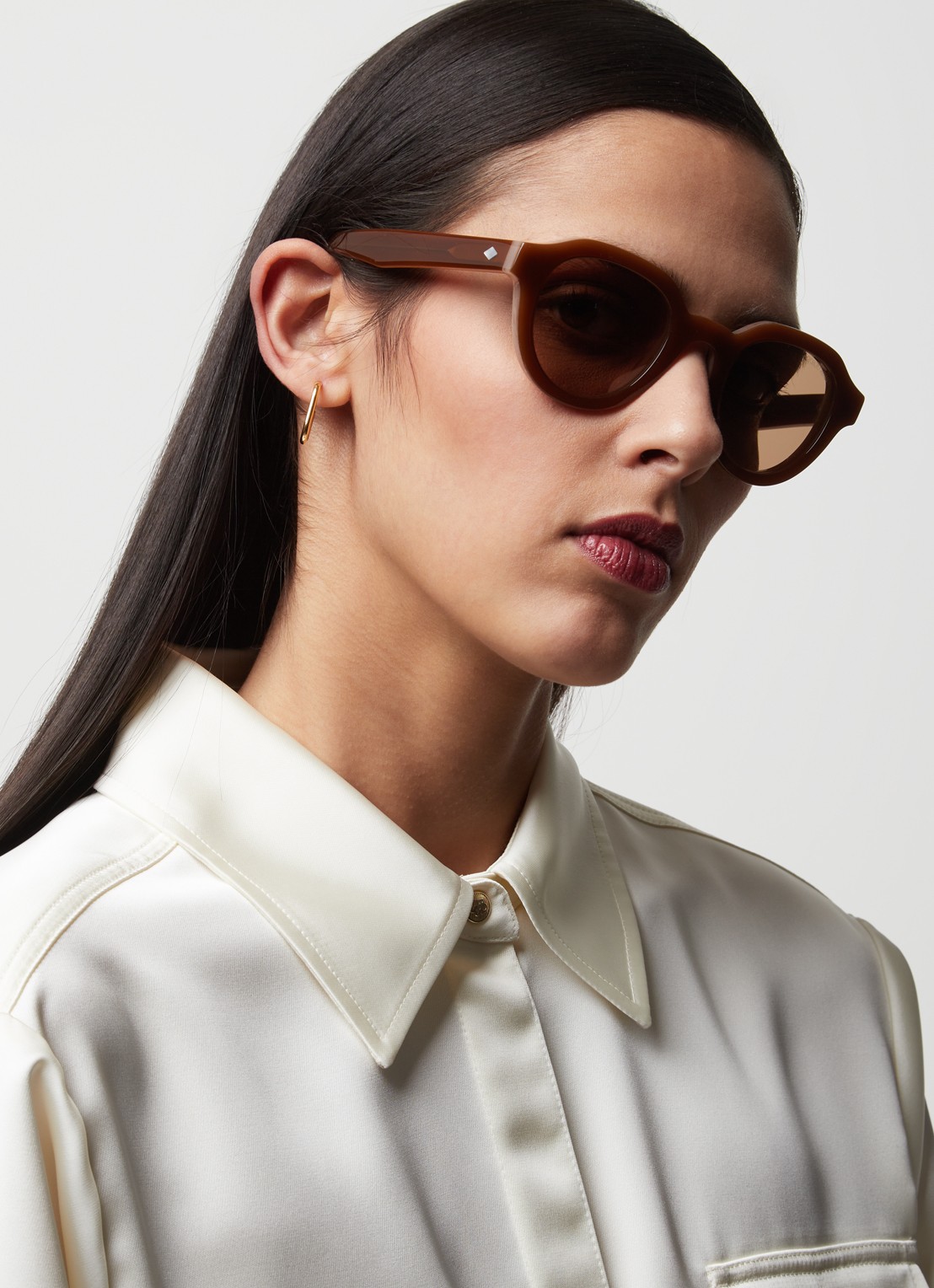Armani Armani *AR8172U  BRN SHN BRN - voorkant 3 bruin
