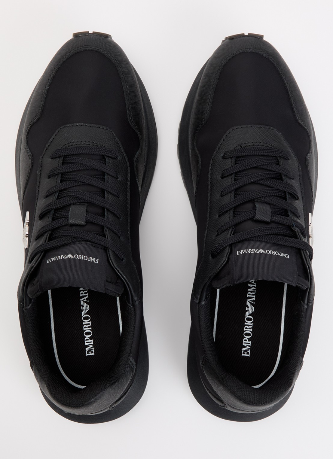 Armani ASV Nylon sneakers met leren details en logo  - detail 4 zwart