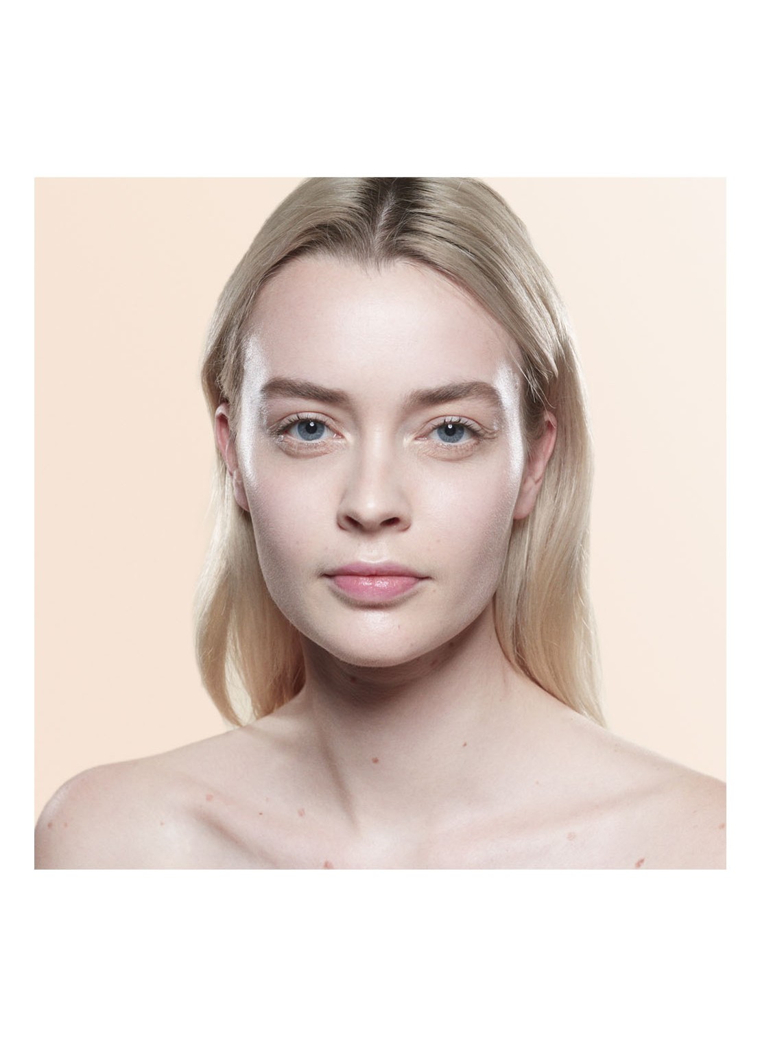 Armani Beauty Luminous Silk Foundation - detail 6 2