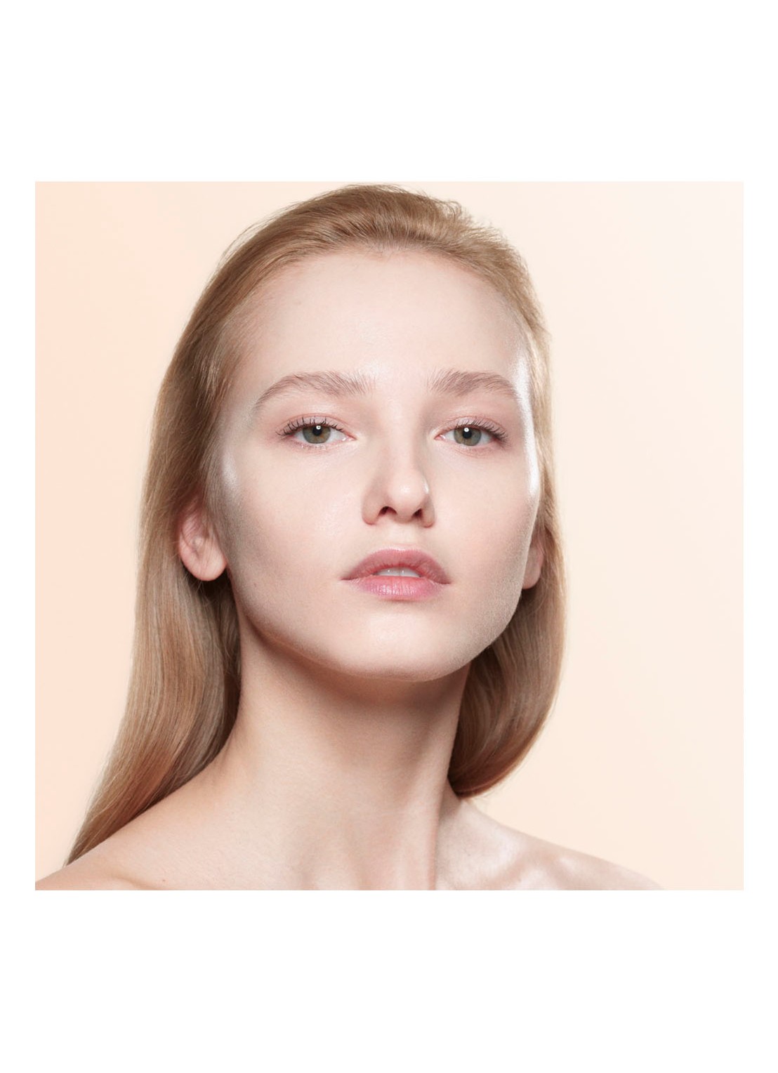 Armani Beauty Luminous Silk Foundation - detail 6 4