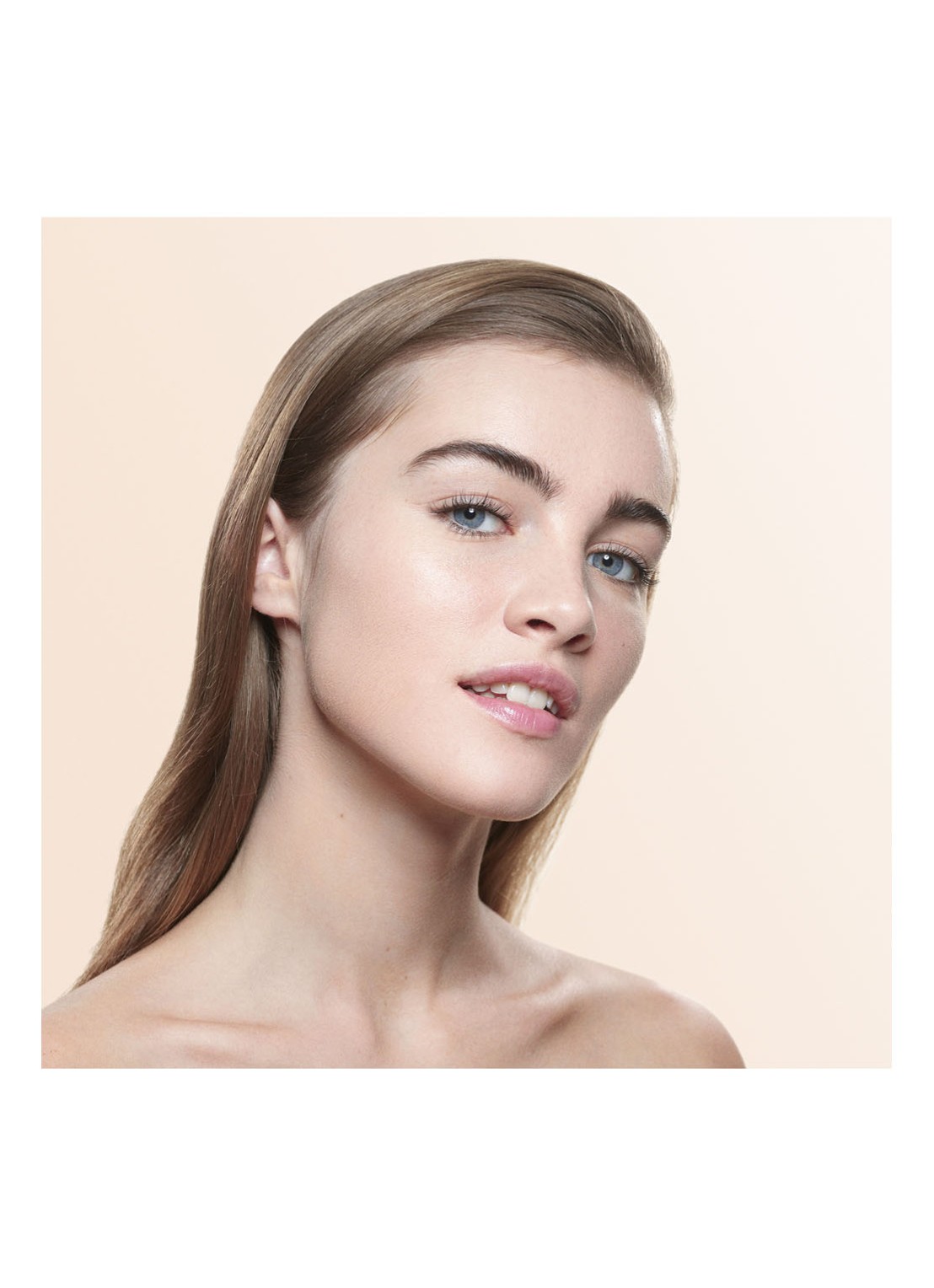 Armani Beauty Luminous Silk Foundation - detail 6 5