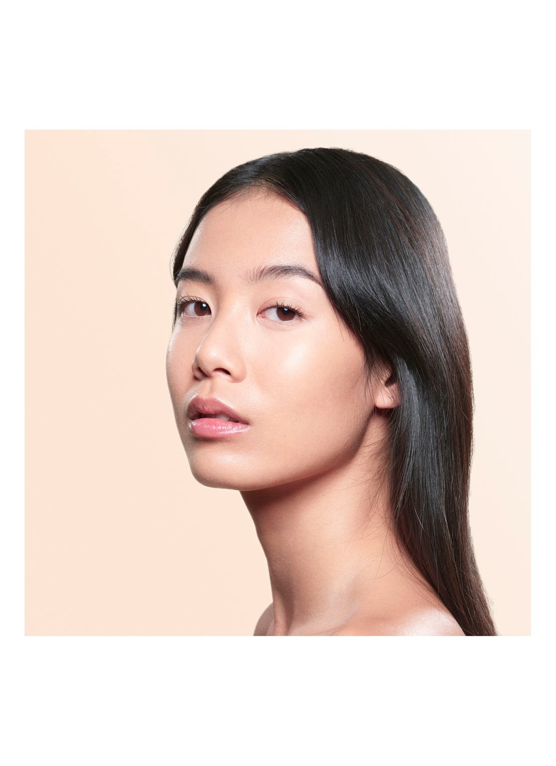 Armani Beauty Luminous Silk Foundation - detail 4 6.5