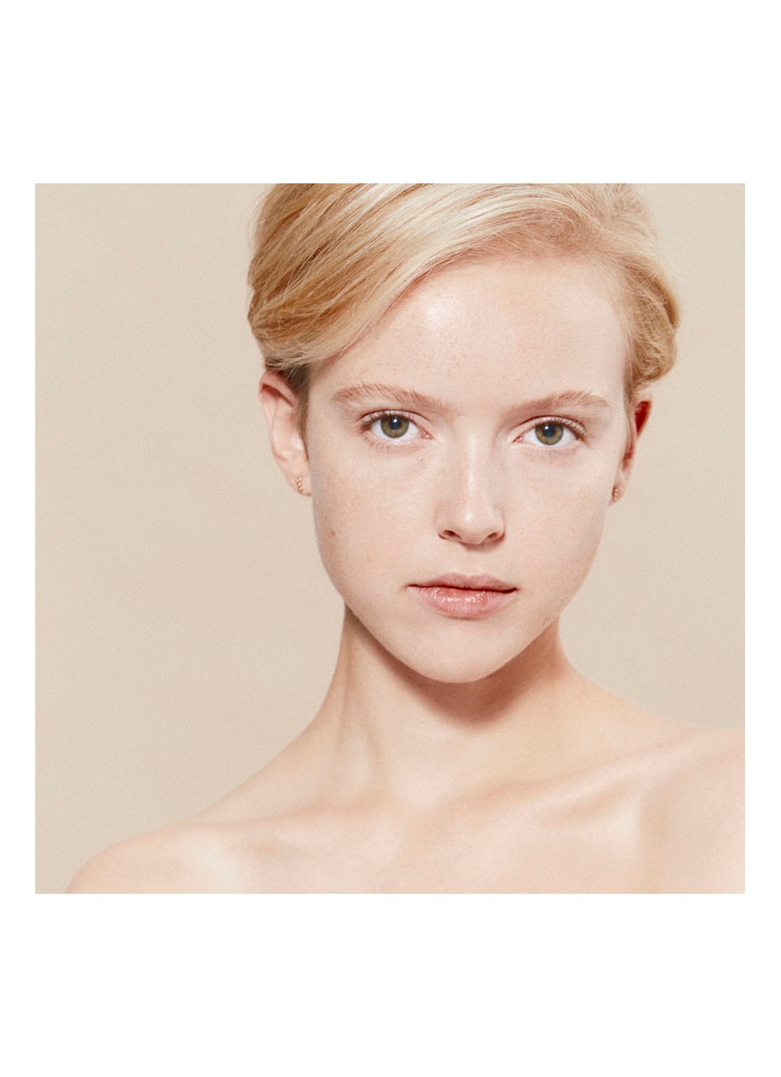 Armani Beauty Luminous Silk Foundation - detail 4 1.5