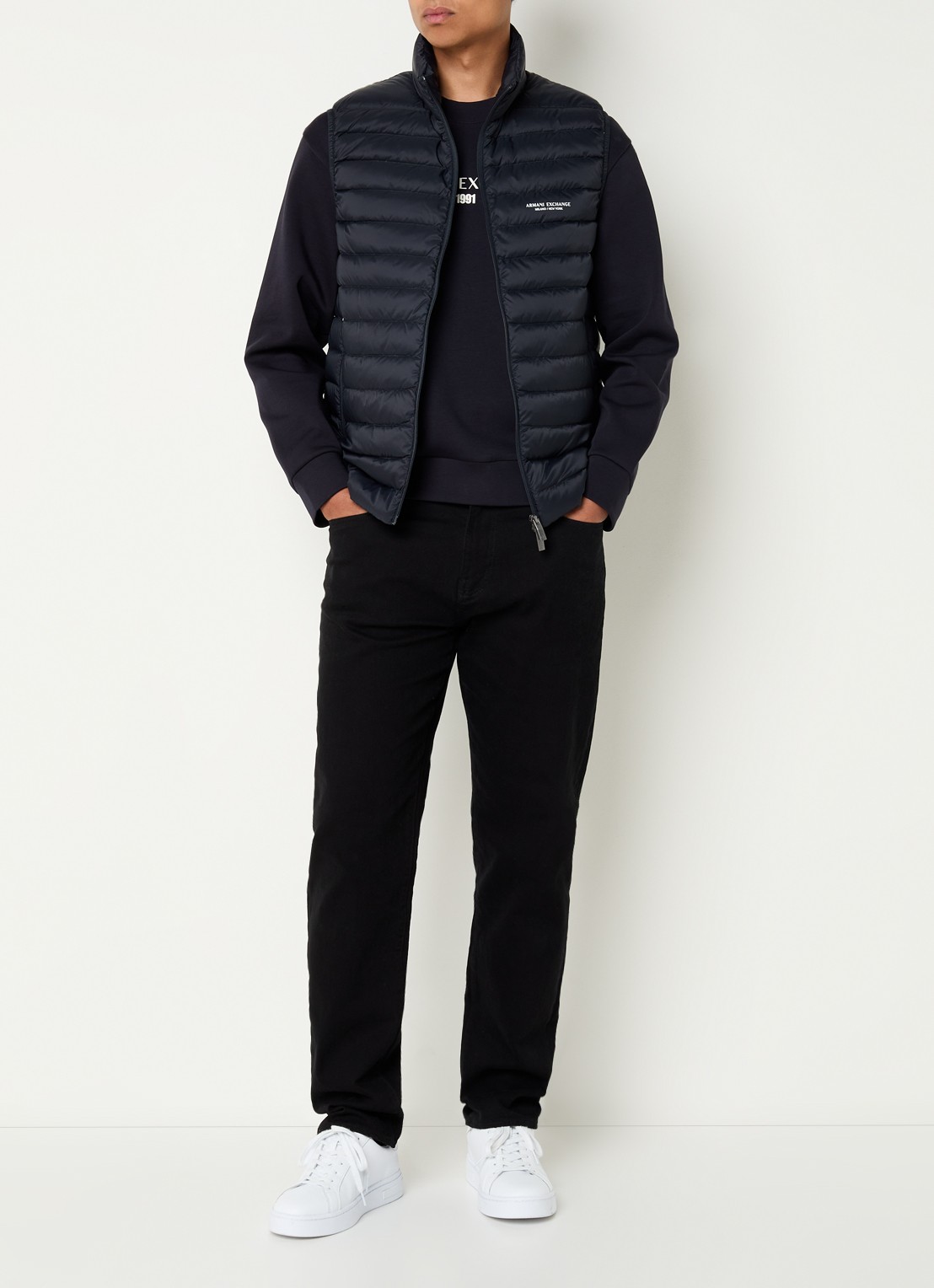 Armani Bodywarmer met donsvulling en ritszakken - voorkant 2 donkerblauw