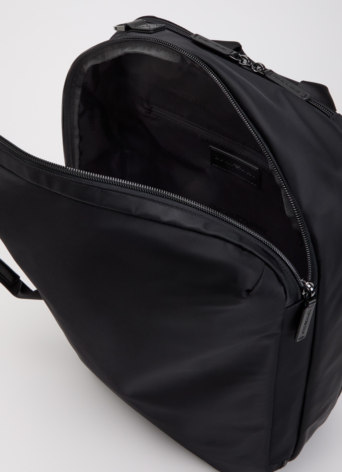 Armani Businesstas / rugzak met en afneembare schouderriem - detail 2 zwart