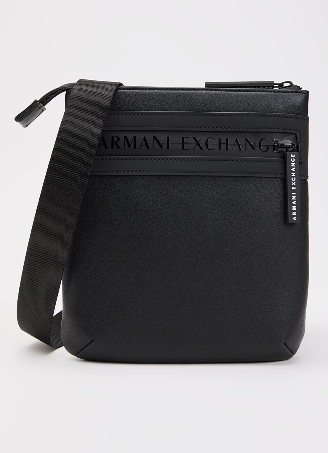 Armani Crossbody tas met logo  - voorkant zwart