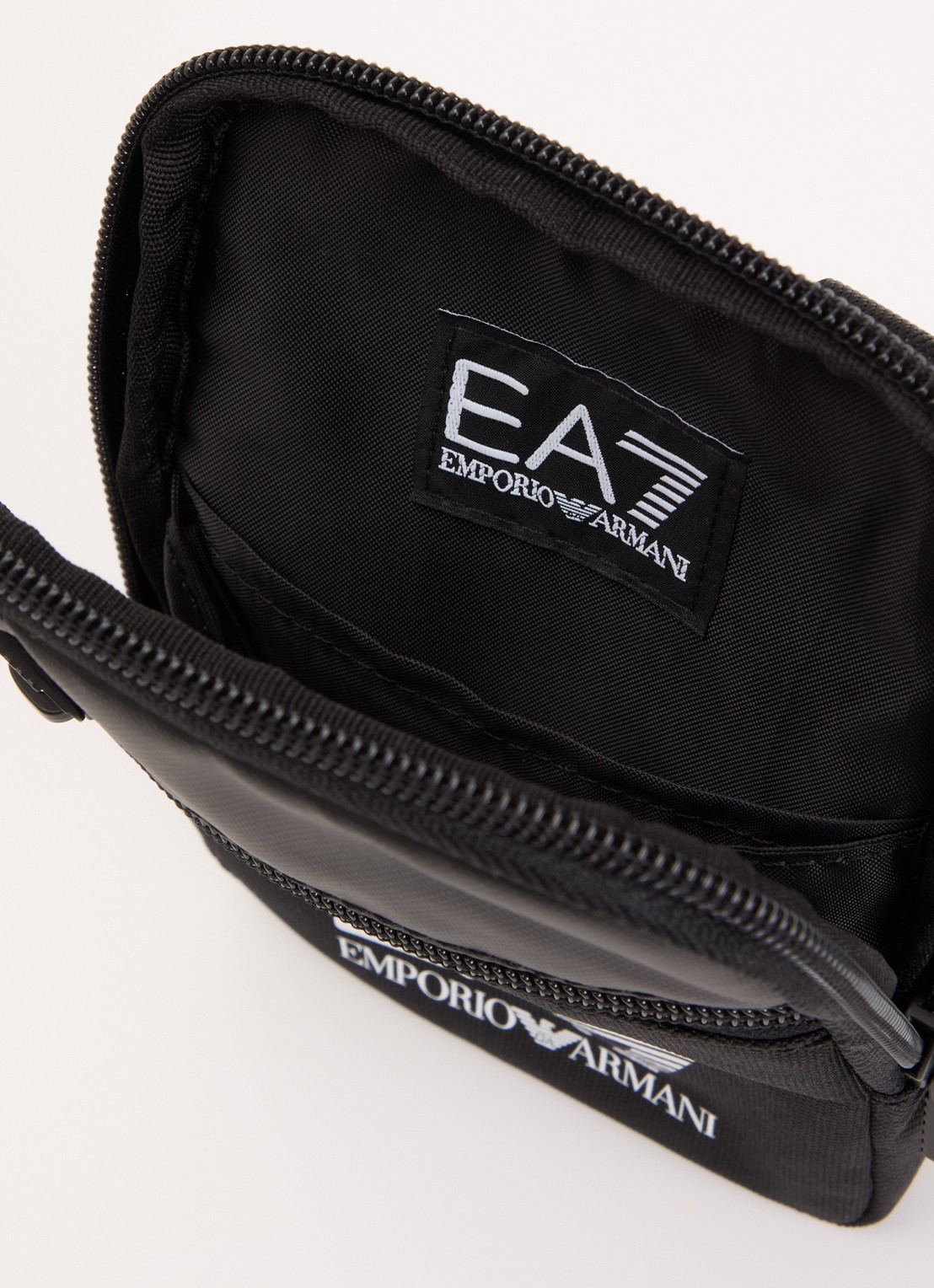 Armani Crossbodytas met logo en verstelbare schouderriem - detail 3 zwart