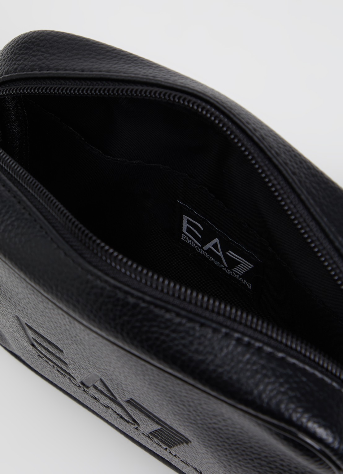 Armani crossbodytas met logo - detail 3 zwart