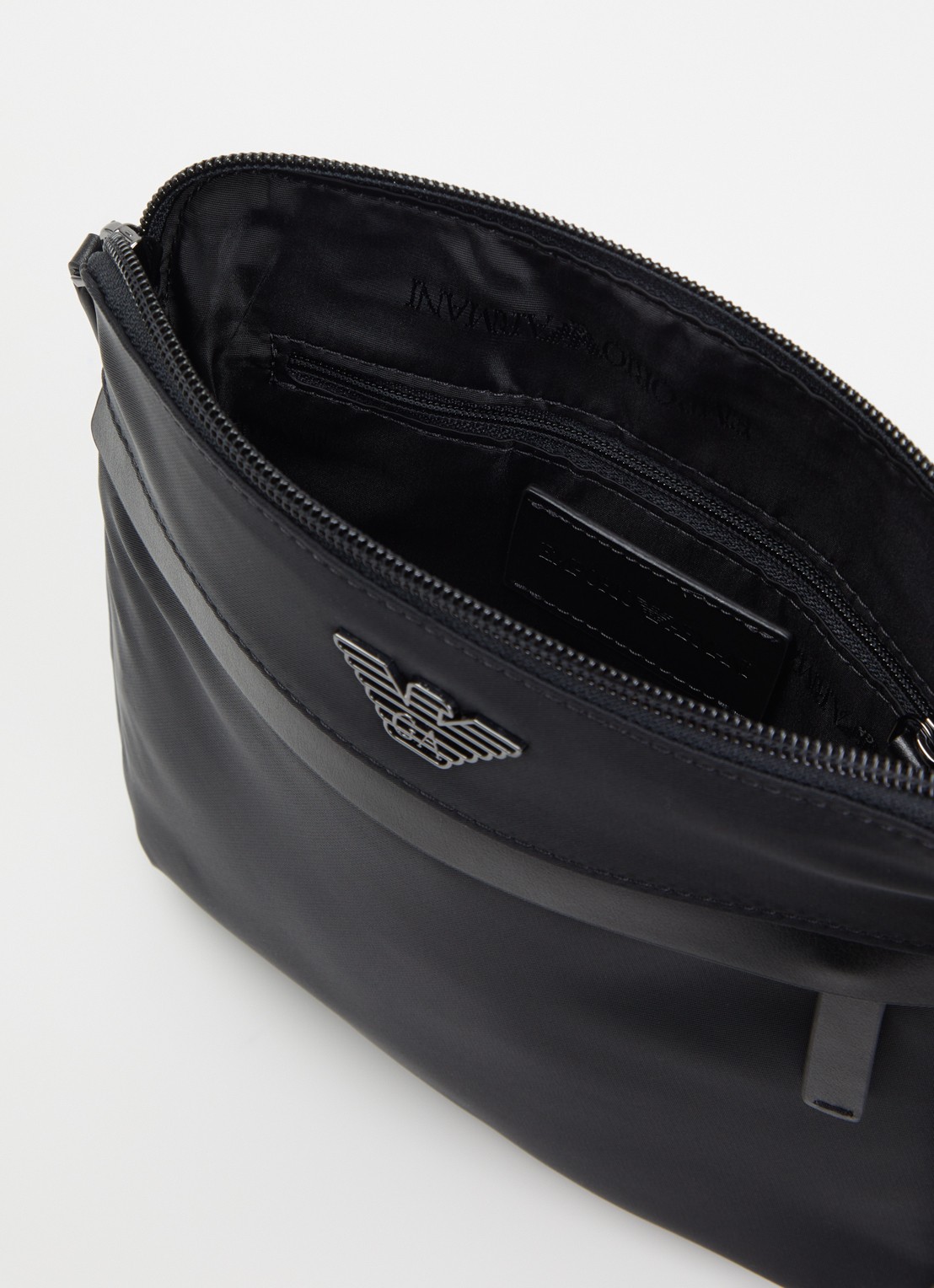 Armani Crossbodytas met logo  - detail 3 zwart