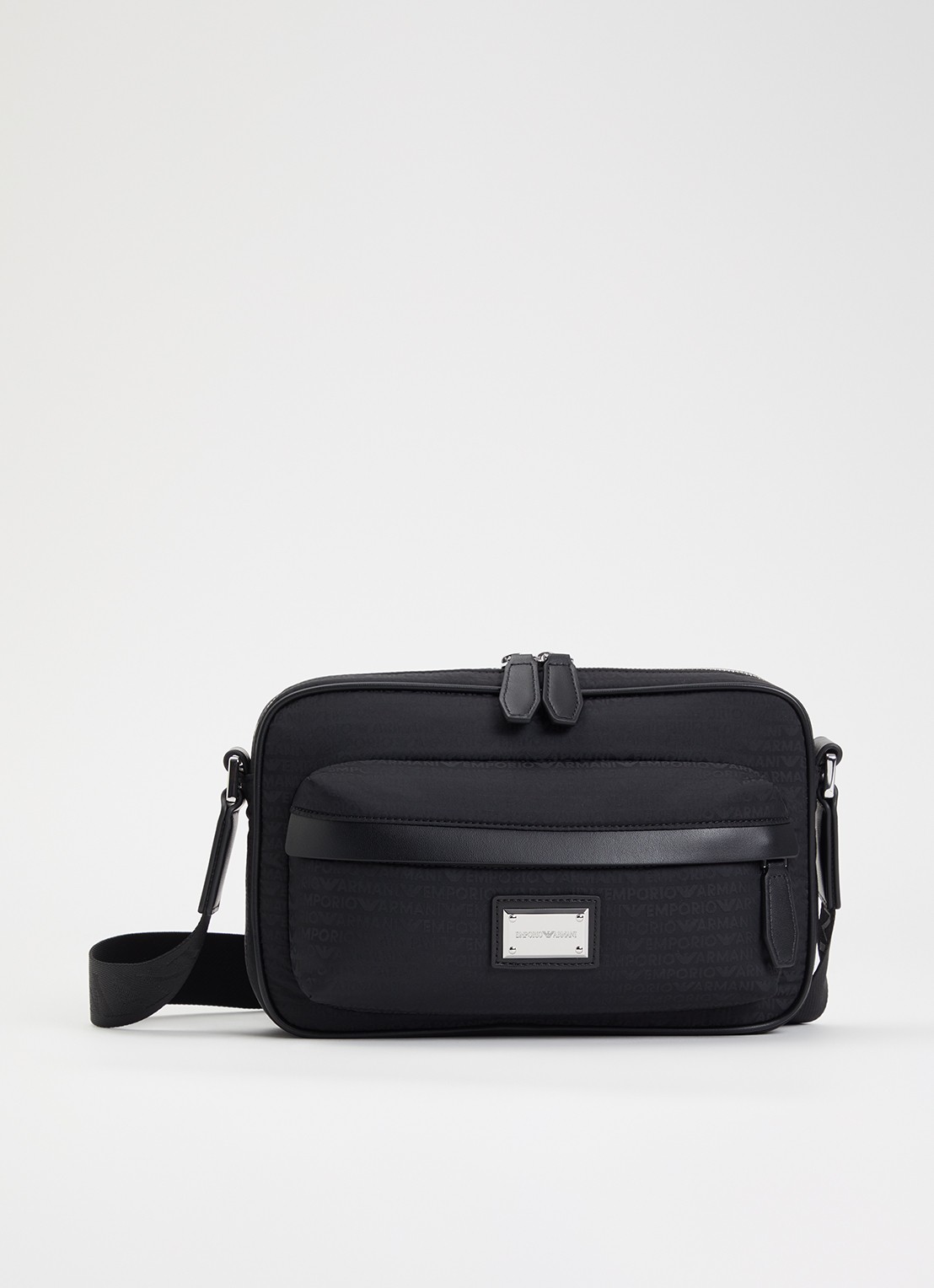 Armani Crossbodytas met logoprint en verstelbare schouderriem - voorkant zwart