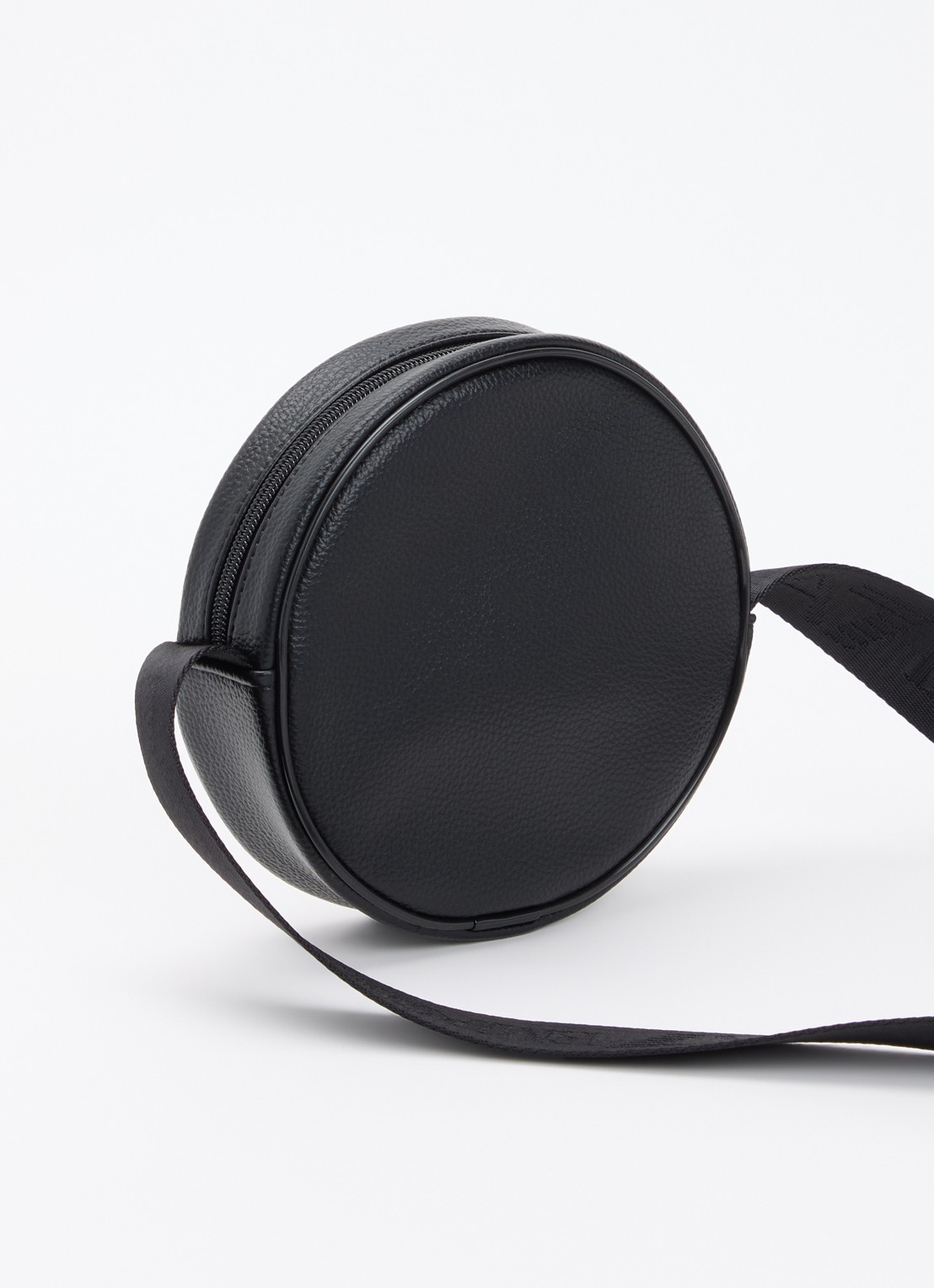 Armani Crossbodytas van imitatieleer met verstelbare schouderriem - achterkant zwart
