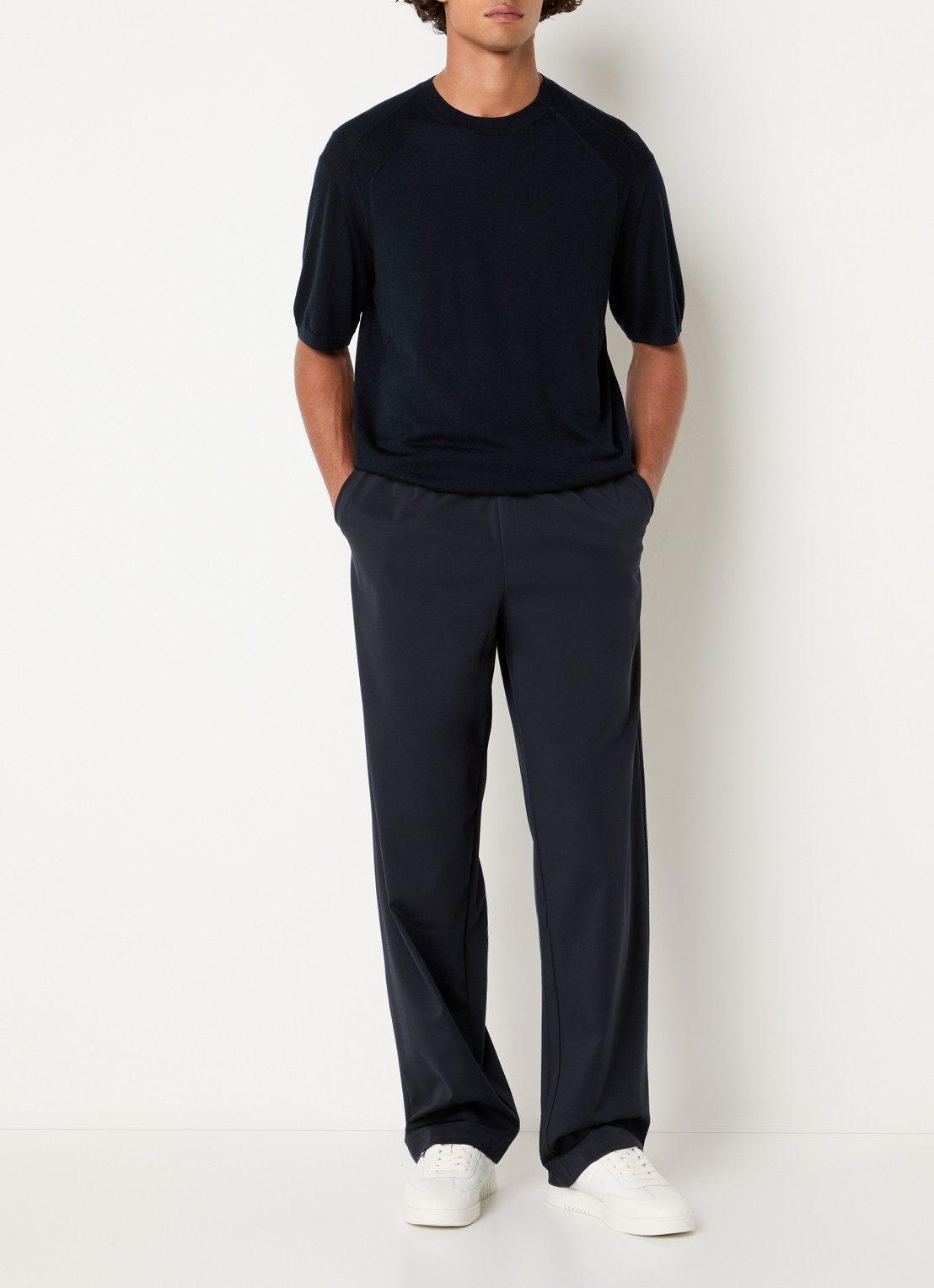 Armani Fijngebreid T-shirt in zijdeblend - voorkant 3 donkerblauw