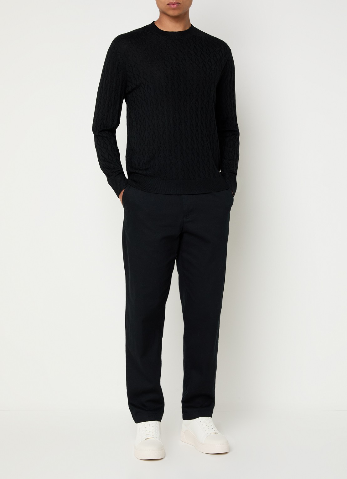Armani Fijngebreide pullover in scheerwolblend  - voorkant 4 zwart