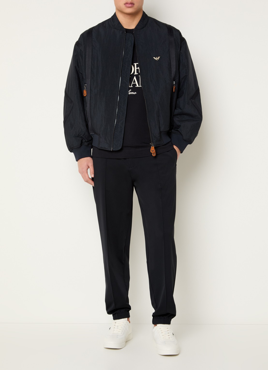 Armani Gewatteerd bomberjack met logo en ritszakken - voorkant 2 donkerblauw