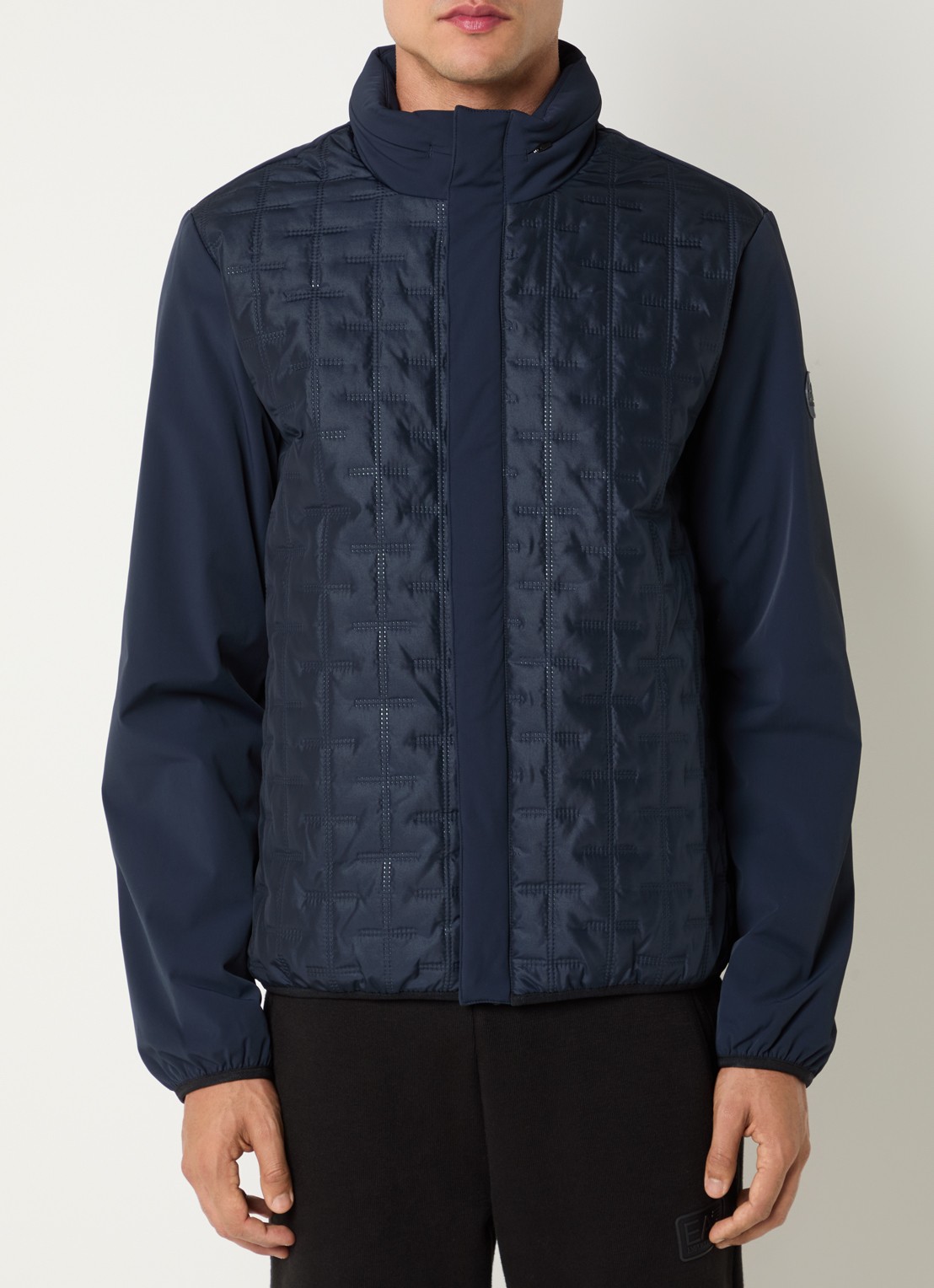 Armani Gewatteerd jack met quilt patroon en ritszakken - detail 2 donkerblauw