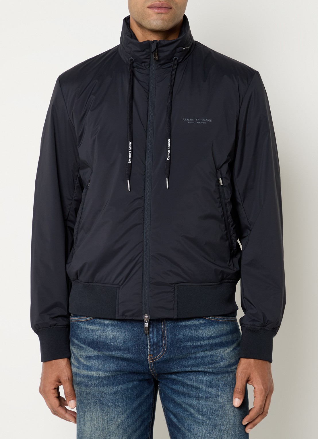 Armani Gewatteerd jack met ritszakken en logo - detail 4 donkerblauw