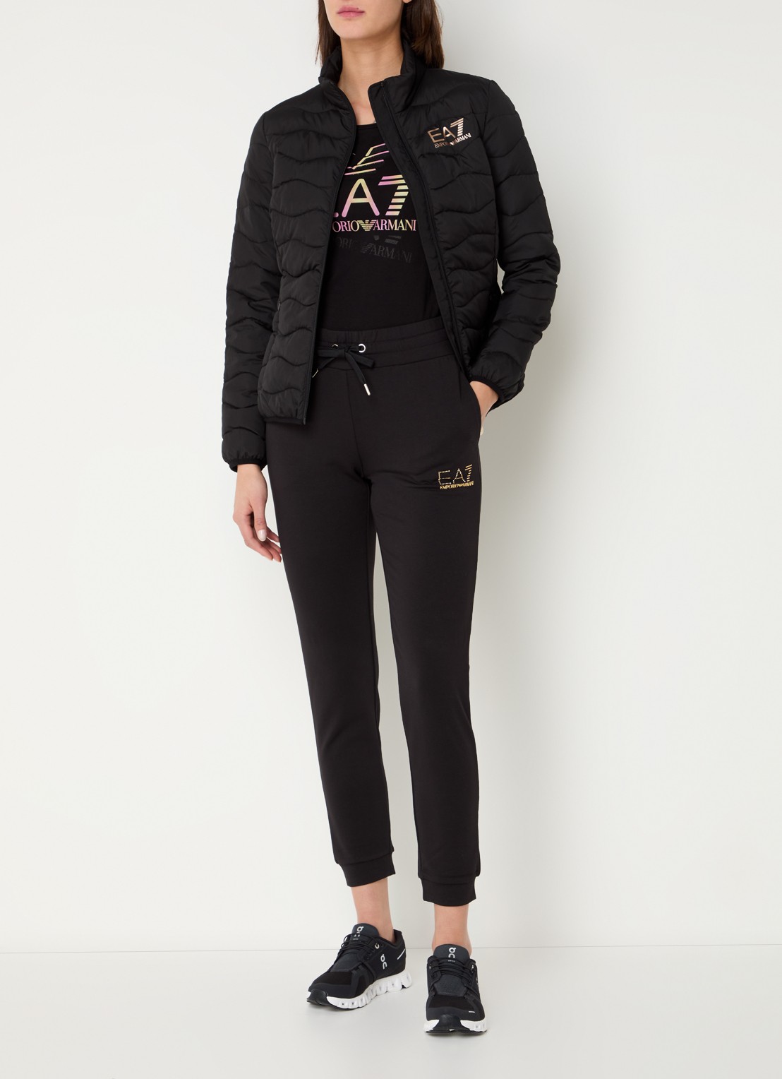 Armani Gewatteerde jas met quilt patroon en ritszakken - voorkant 3 zwart
