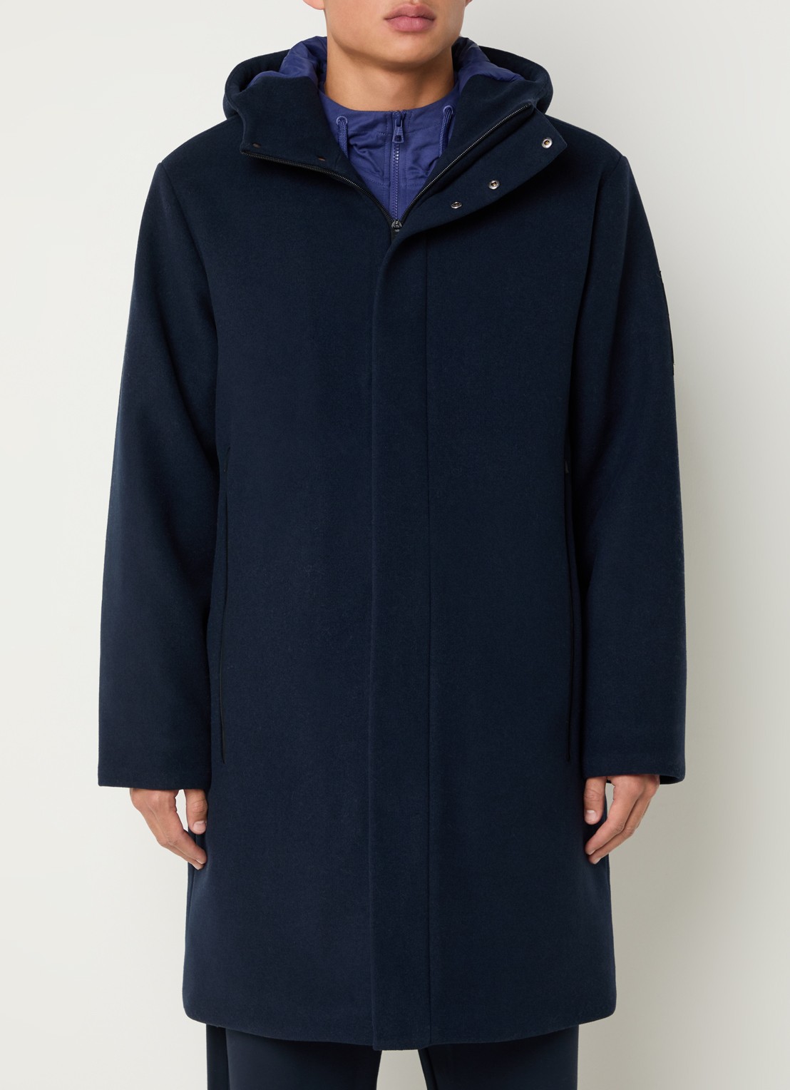 Armani Gewatteerde mantel in wolblend met capuchon - detail 3 donkerblauw