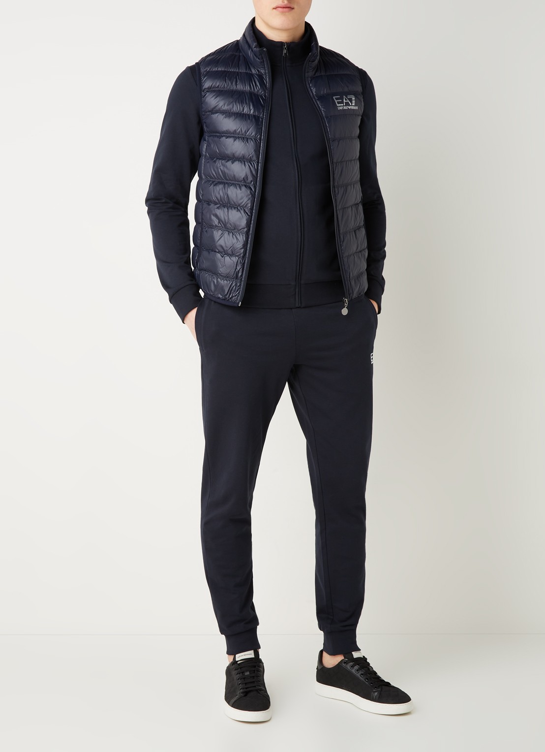 Armani Gewatteerde trainingsbodywarmer met donsvulling - voorkant 4 donkerblauw