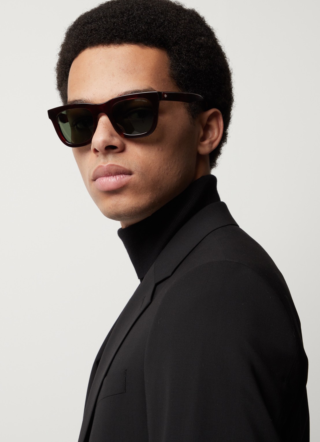 Armani Giorgio Armani *AR8171  GRY SH - voorkant 6 kastanjebruin
