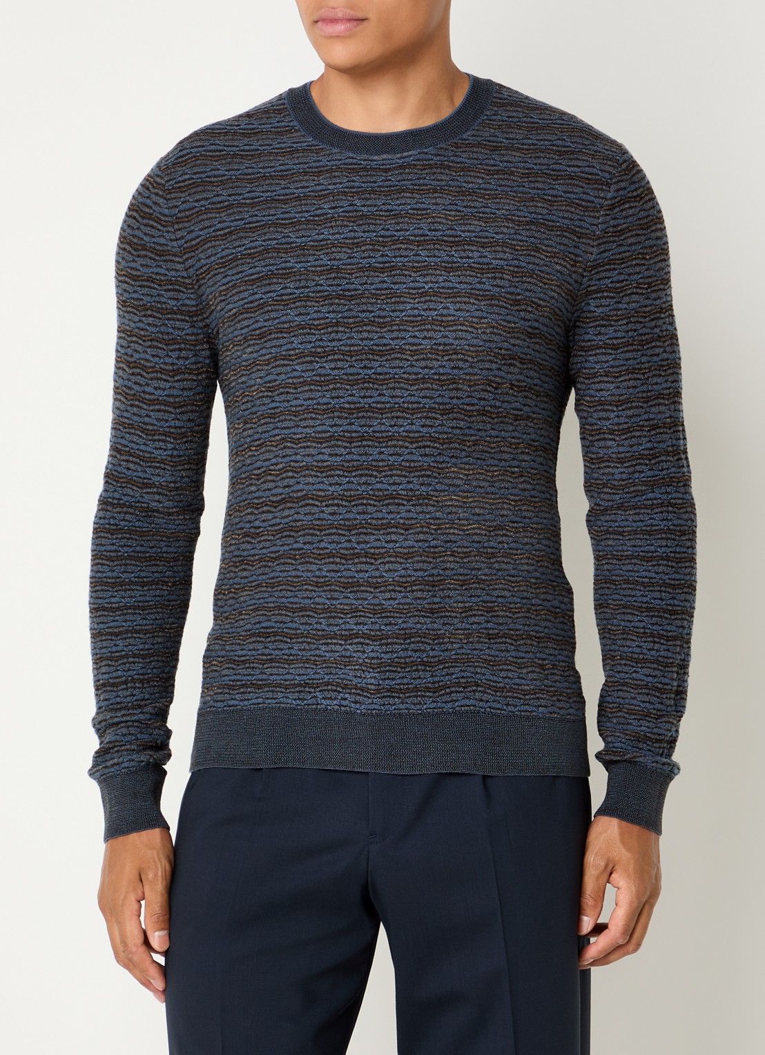 Armani Grofgebreide pullover in scheerwolblend - detail 4 staalblauw