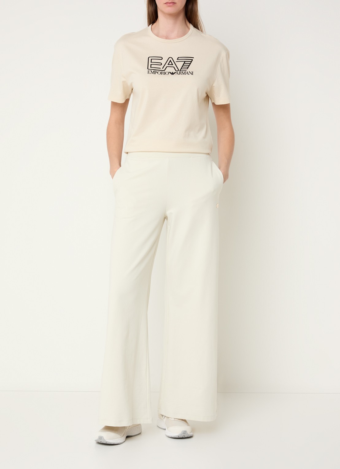 Armani High waist flared fit joggingbroek met steekzakken - voorkant 4 grijs