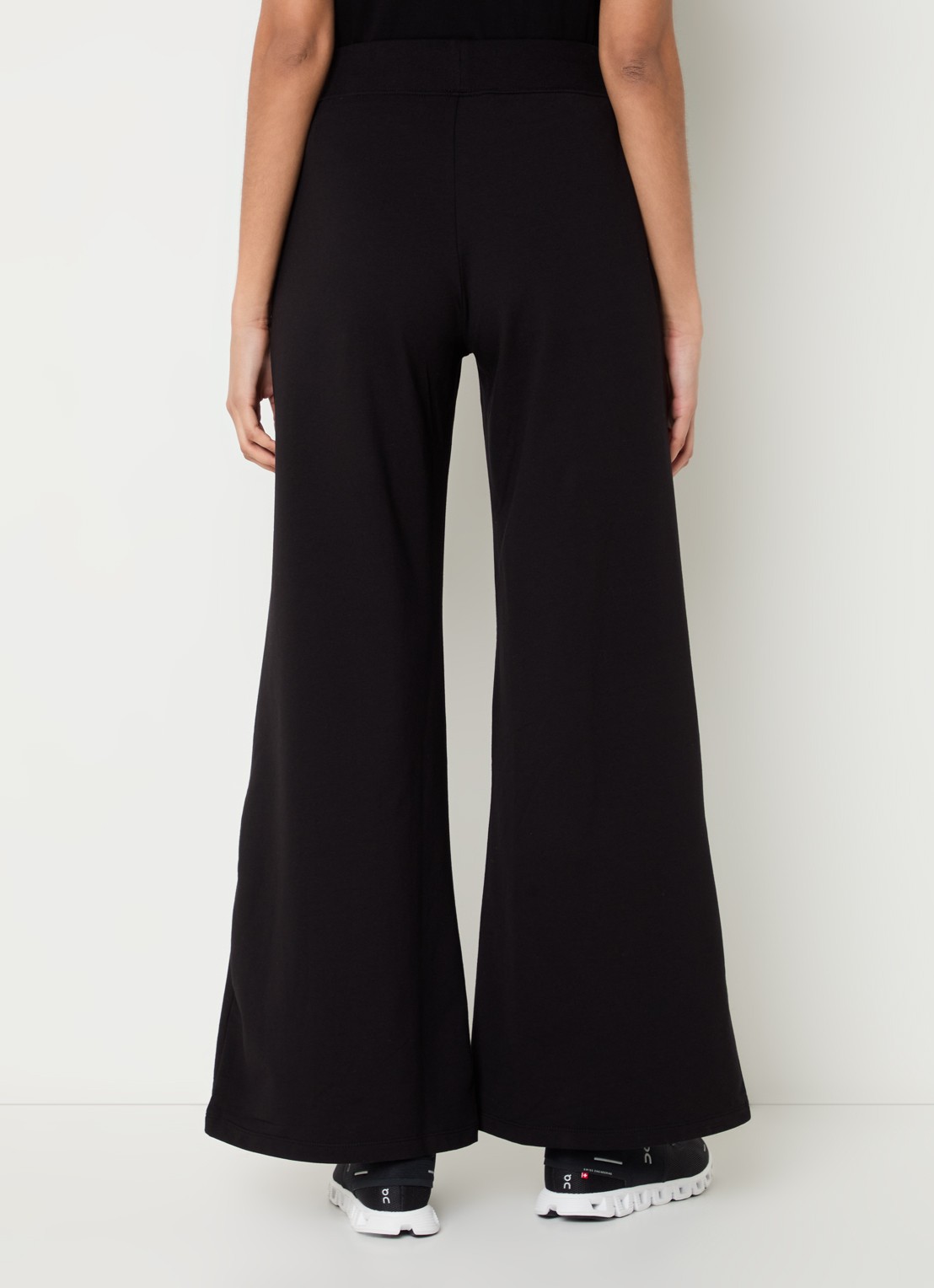 Armani High waist flared fit joggingbroek met steekzakken - achterkant zwart