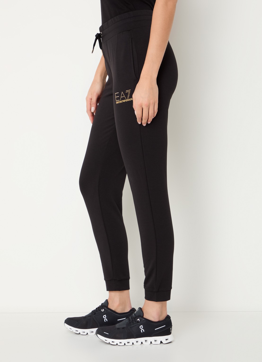 Armani High waist tapered fit joggingbroek met logo en strass - detail 3 zwart