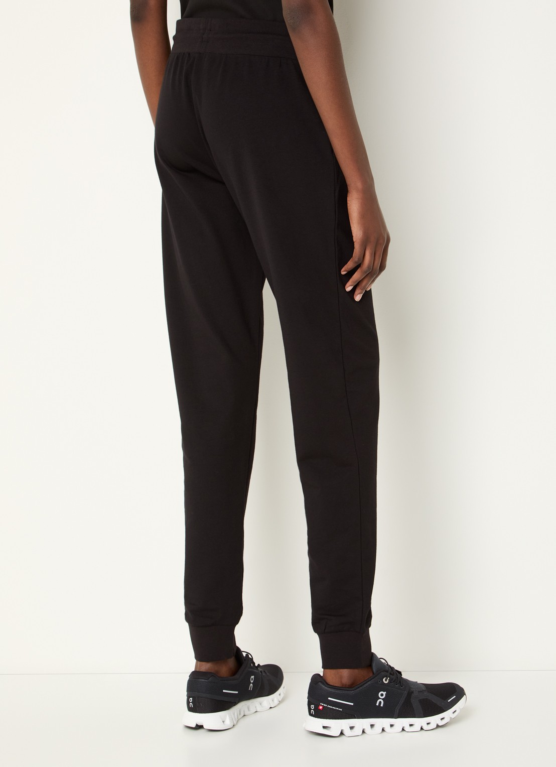 Armani High waist tapered fit joggingbroek met steekzakken - achterkant zwart