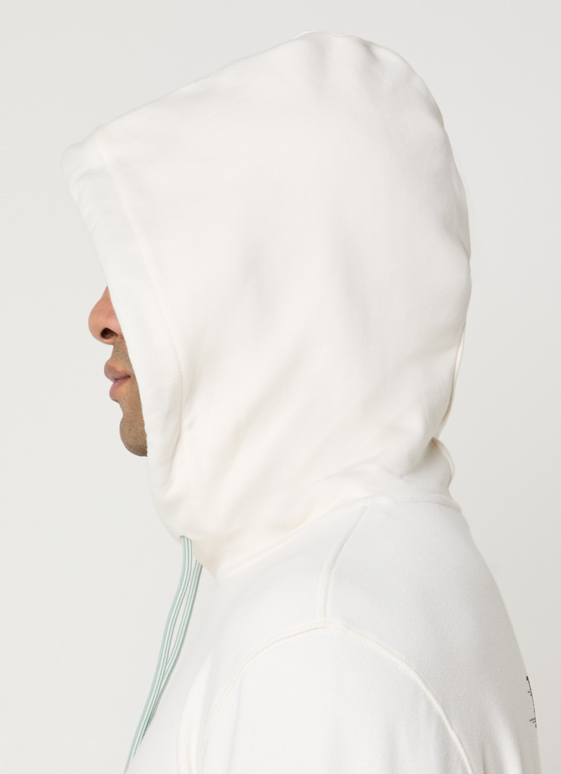 Armani Hoodie met logo- en backprint - detail 5 gebroken wit